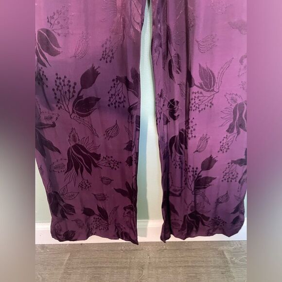 Forest Lily Plum Floral Design Flutter Sleeve Wide Leg Jumpsuit Size 4 - Picture 5 of 8